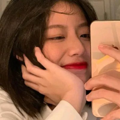 旧庭空锁迟来悔